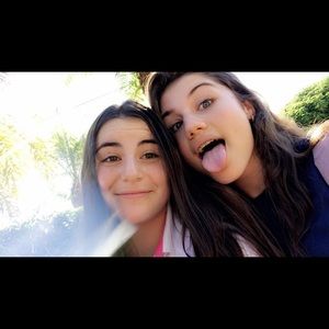 Meet your Posher, Abbie